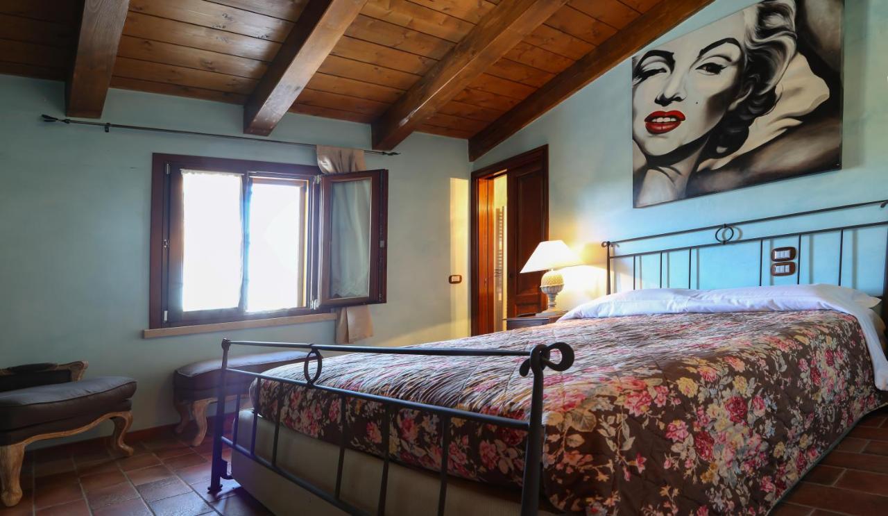 La Puraza Comfort Rooms 리미니 외부 사진
